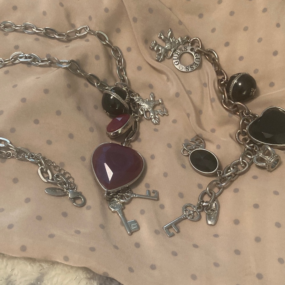 Bundle of GUESS Silver Vintage Black and Red Heart Charm Necklace and Bracelet! - Picture 2 of 9